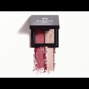 5/$25❣️ B. Sultry Pressed Pigment Duo in Vino & Bae Harbor